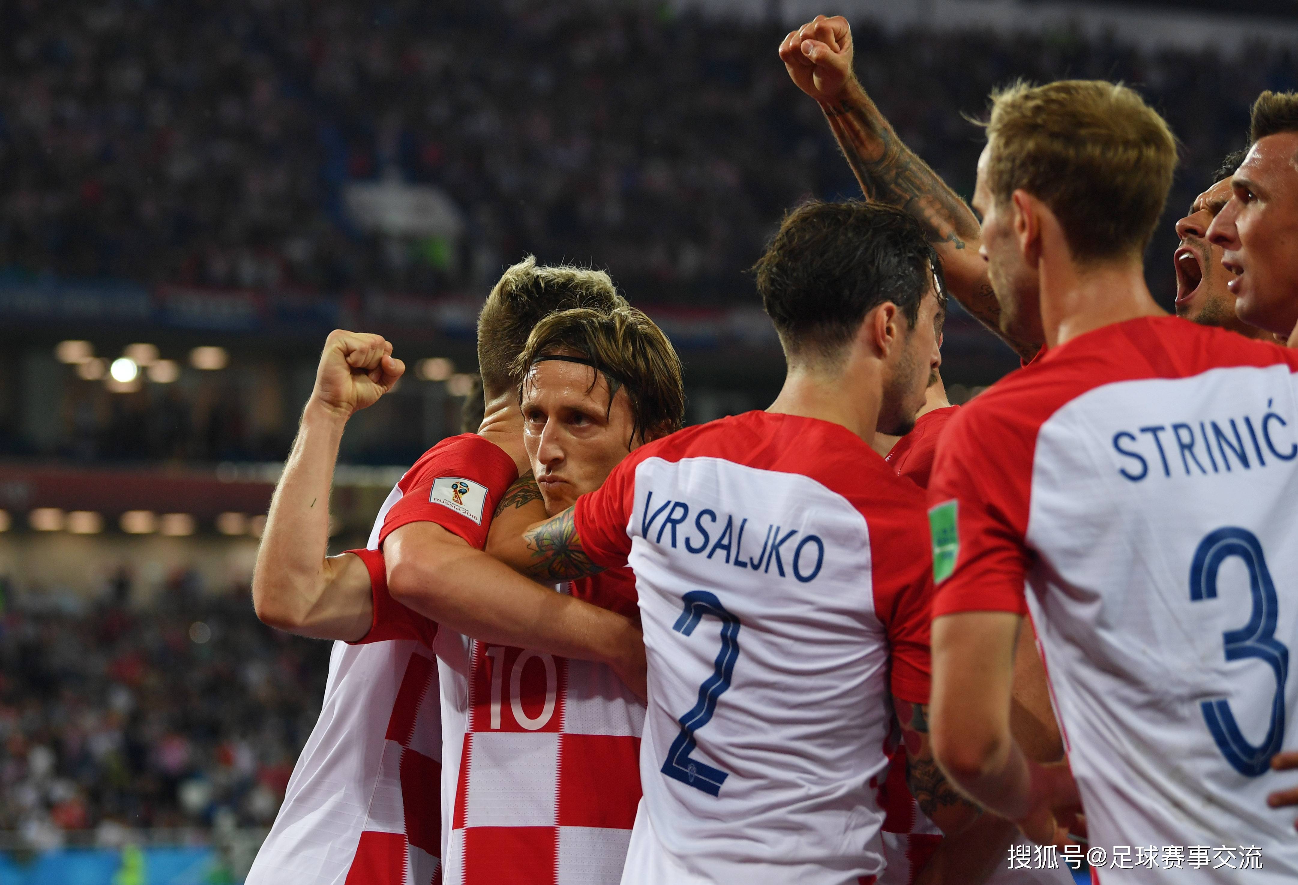 包含俄罗斯队与波兰队交锋，争夺欧洲杯资格的词条